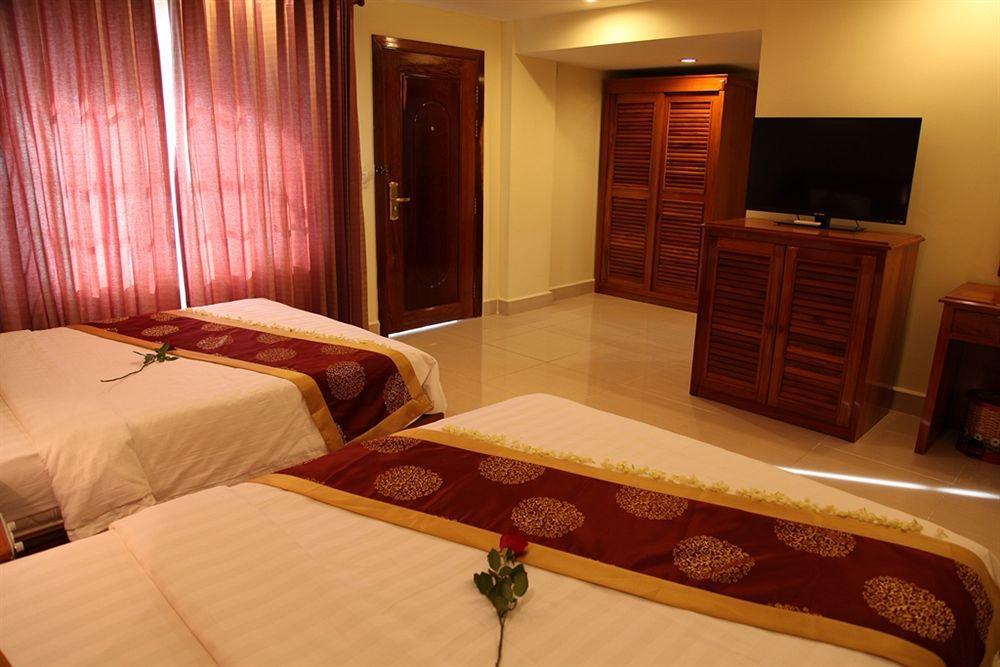 Huang Ting Hotel Пном Пен Екстериор снимка