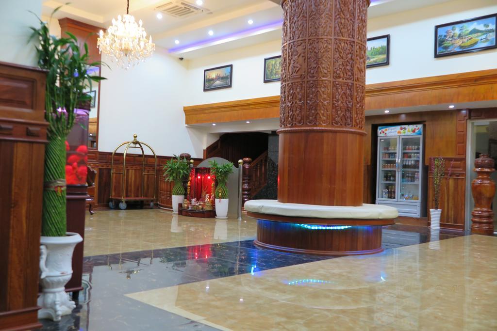 Huang Ting Hotel Пном Пен Екстериор снимка