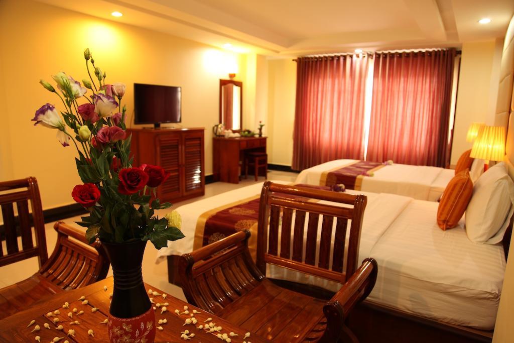 Huang Ting Hotel Пном Пен Екстериор снимка